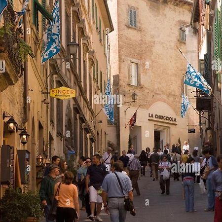 Il Corso Di Montepulciano Bed & Breakfast Luaran gambar